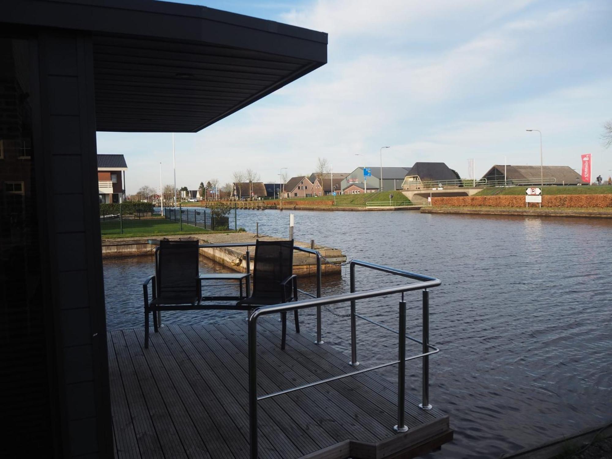 Bed-On-A-Boat Giethoorn Exterior foto