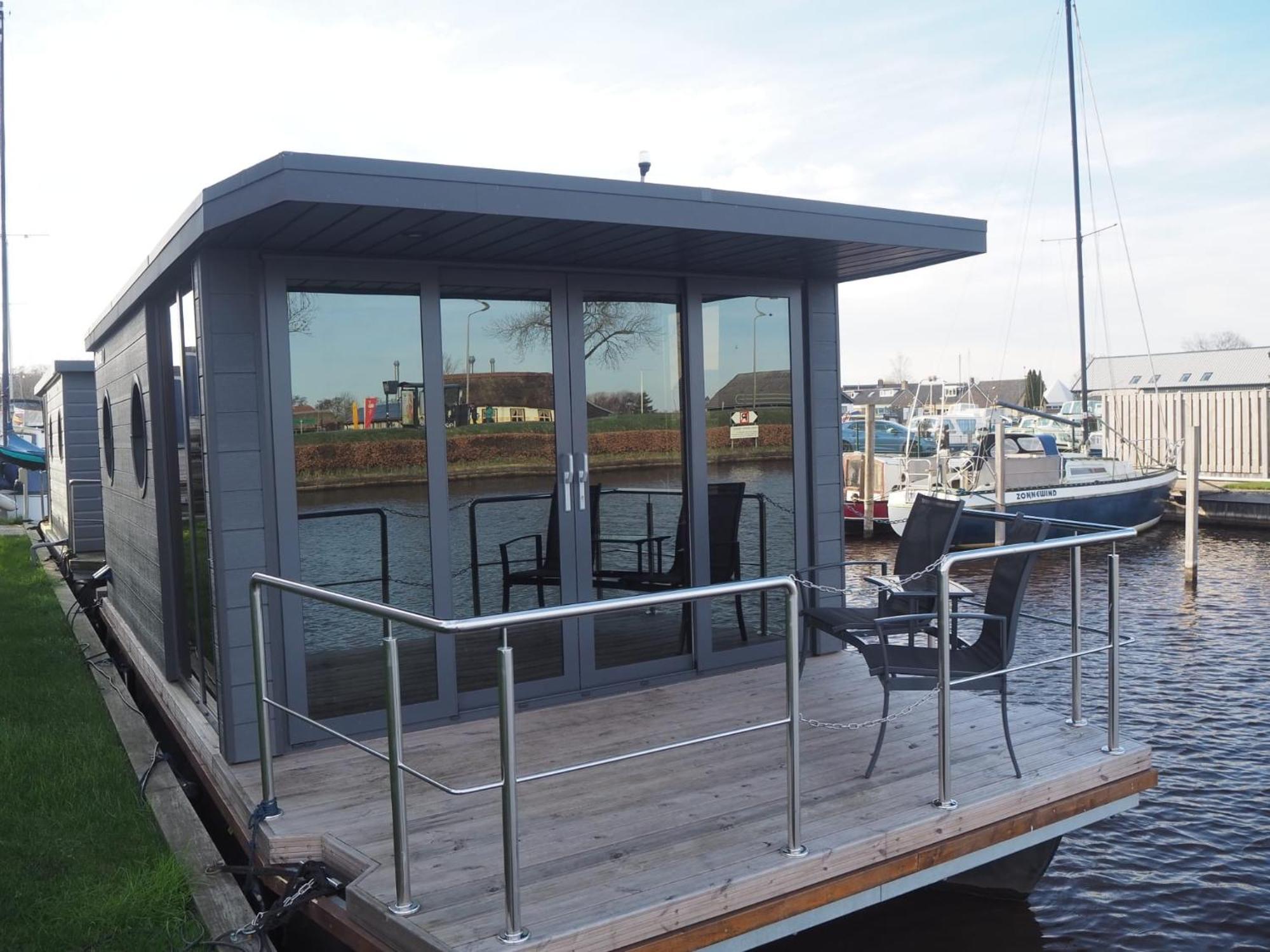 Bed-On-A-Boat Giethoorn Exterior foto