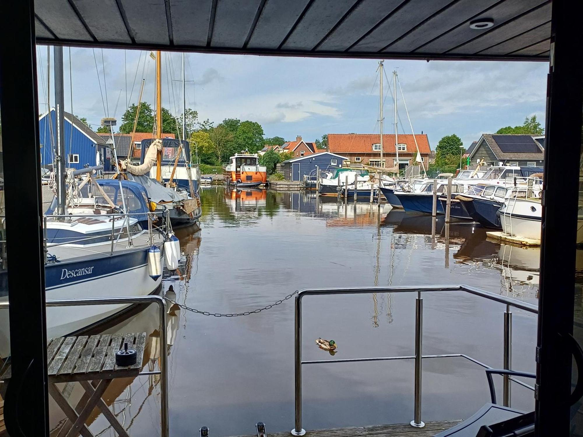 Bed-On-A-Boat Giethoorn Exterior foto