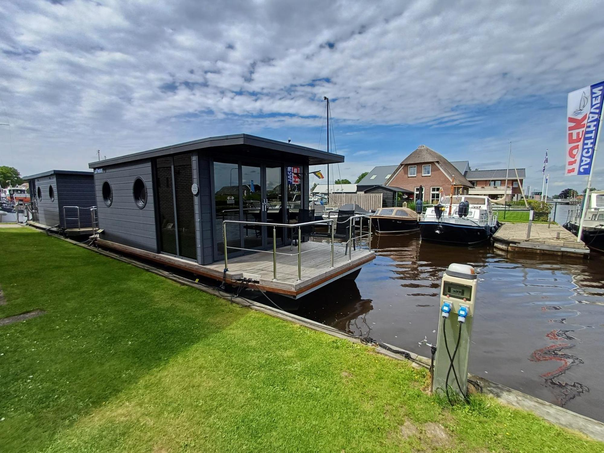 Bed-On-A-Boat Giethoorn Exterior foto